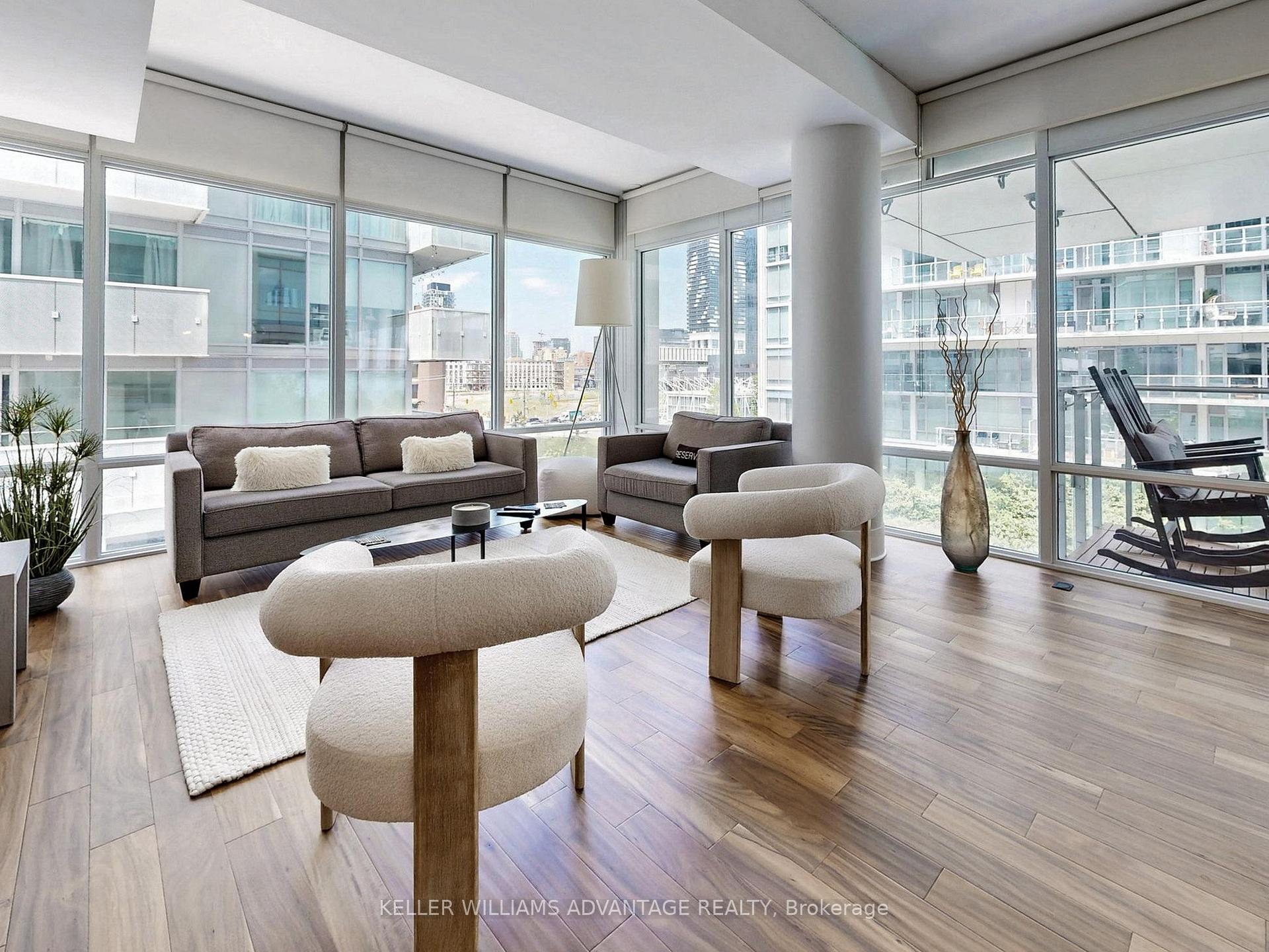 Photo 5 of Unit 401, 29 Queens Quay E, Toronto, Waterfront Communities — HOMEH
