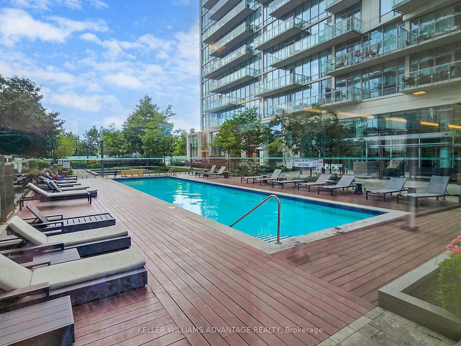 Photo 37 of Unit 401, 29 Queens Quay E, Toronto, Waterfront Communities — HOMEH