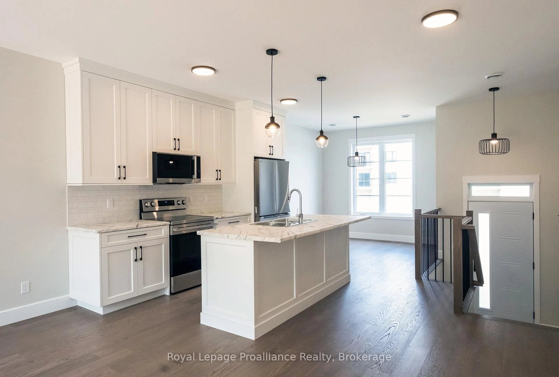 Photo 8 of Unit A, 166 Sienna Avenue, Belleville, Belleville Ward — HOMEH