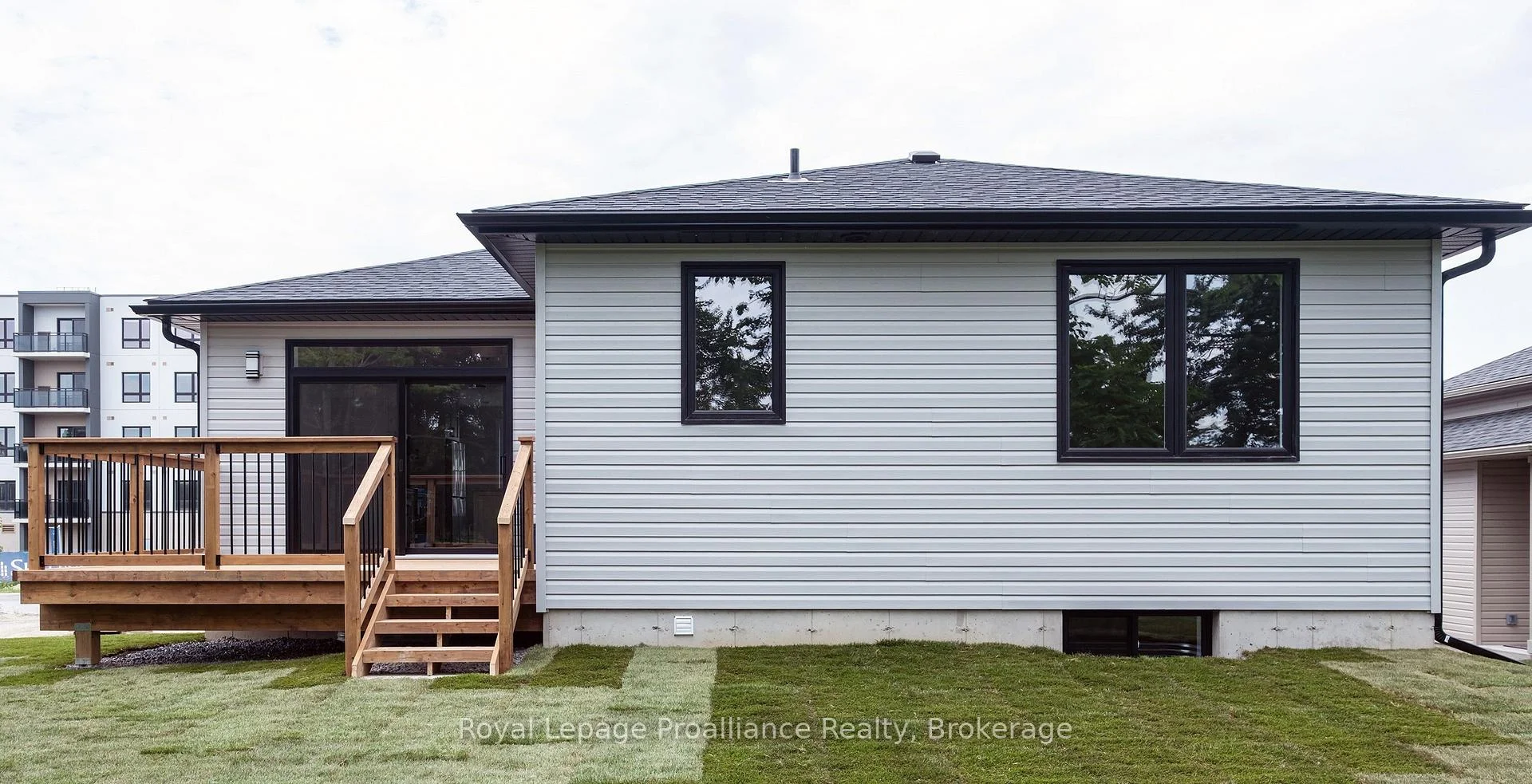 Photo 31 of Unit A, 166 Sienna Avenue, Belleville, Belleville Ward — HOMEH