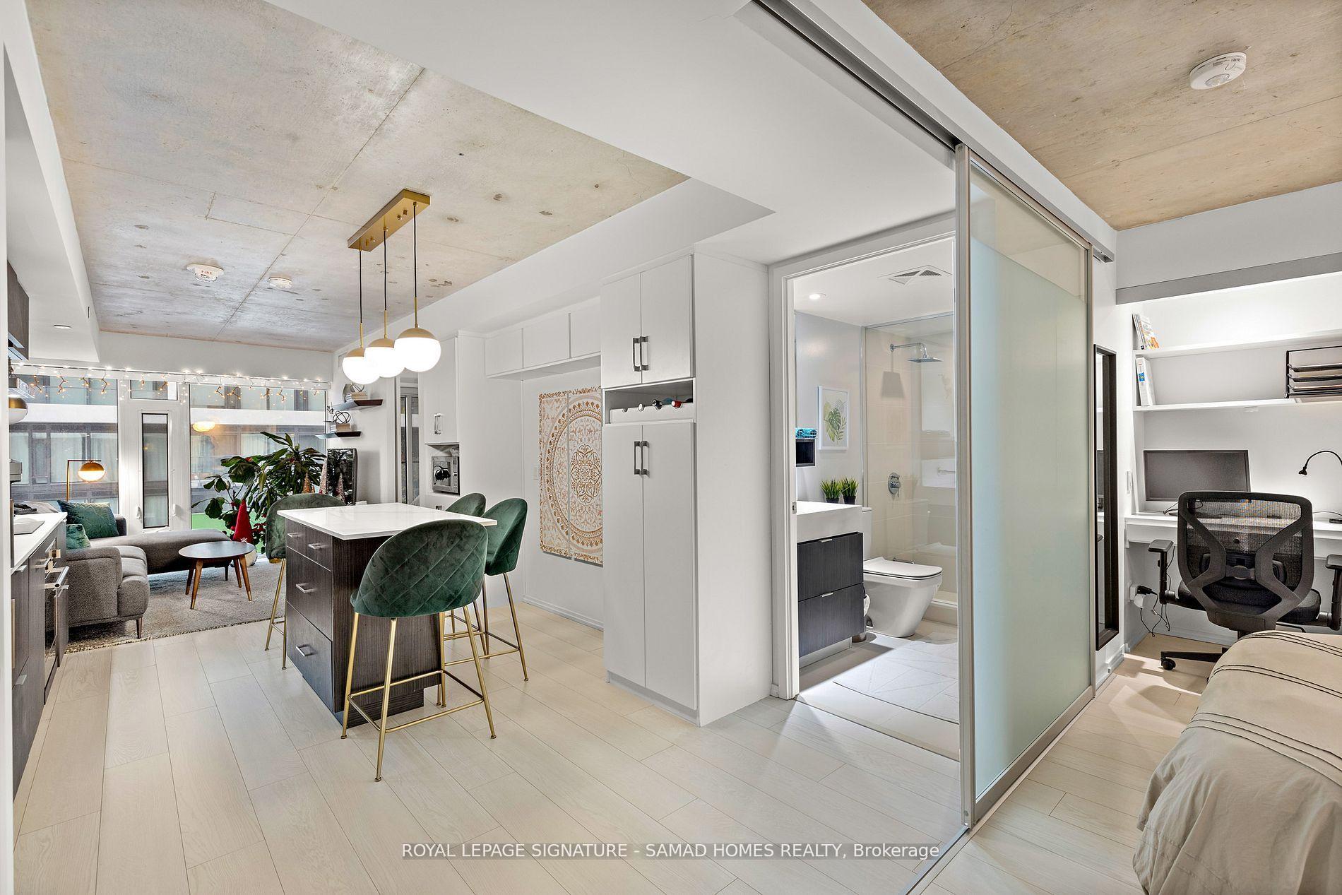 Photo 2 of Unit 702, 5 Soudan Avenue, Toronto, Mount Pleasant West — HOMEH
