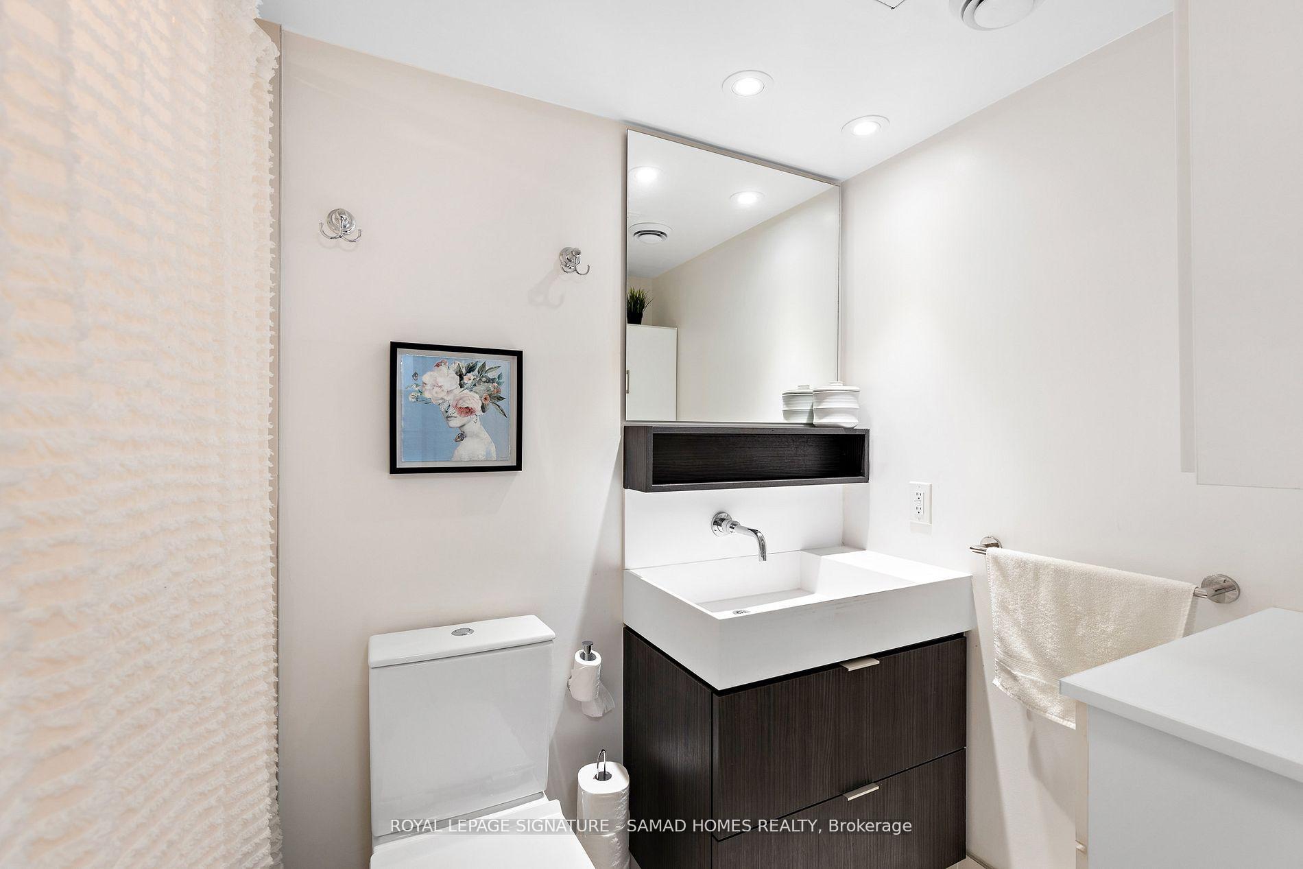 Photo 15 of Unit 702, 5 Soudan Avenue, Toronto, Mount Pleasant West — HOMEH