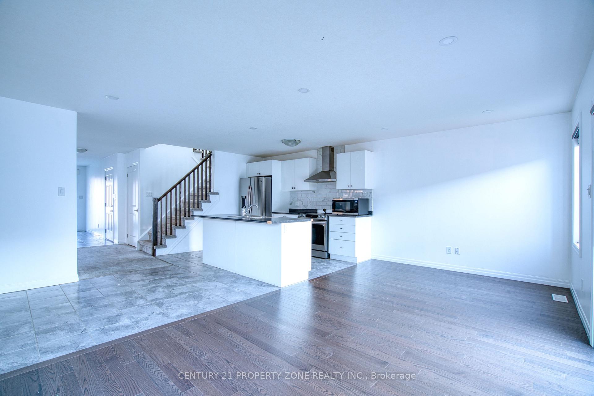 Photo 17 of 11 Shedrow Place, Kitchener, Huron Park — HOMEH