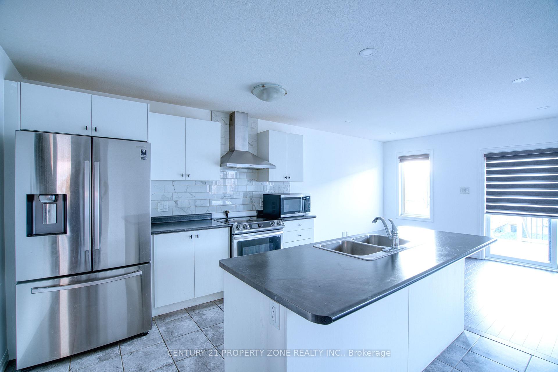 Photo 21 of 11 Shedrow Place, Kitchener, Huron Park — HOMEH