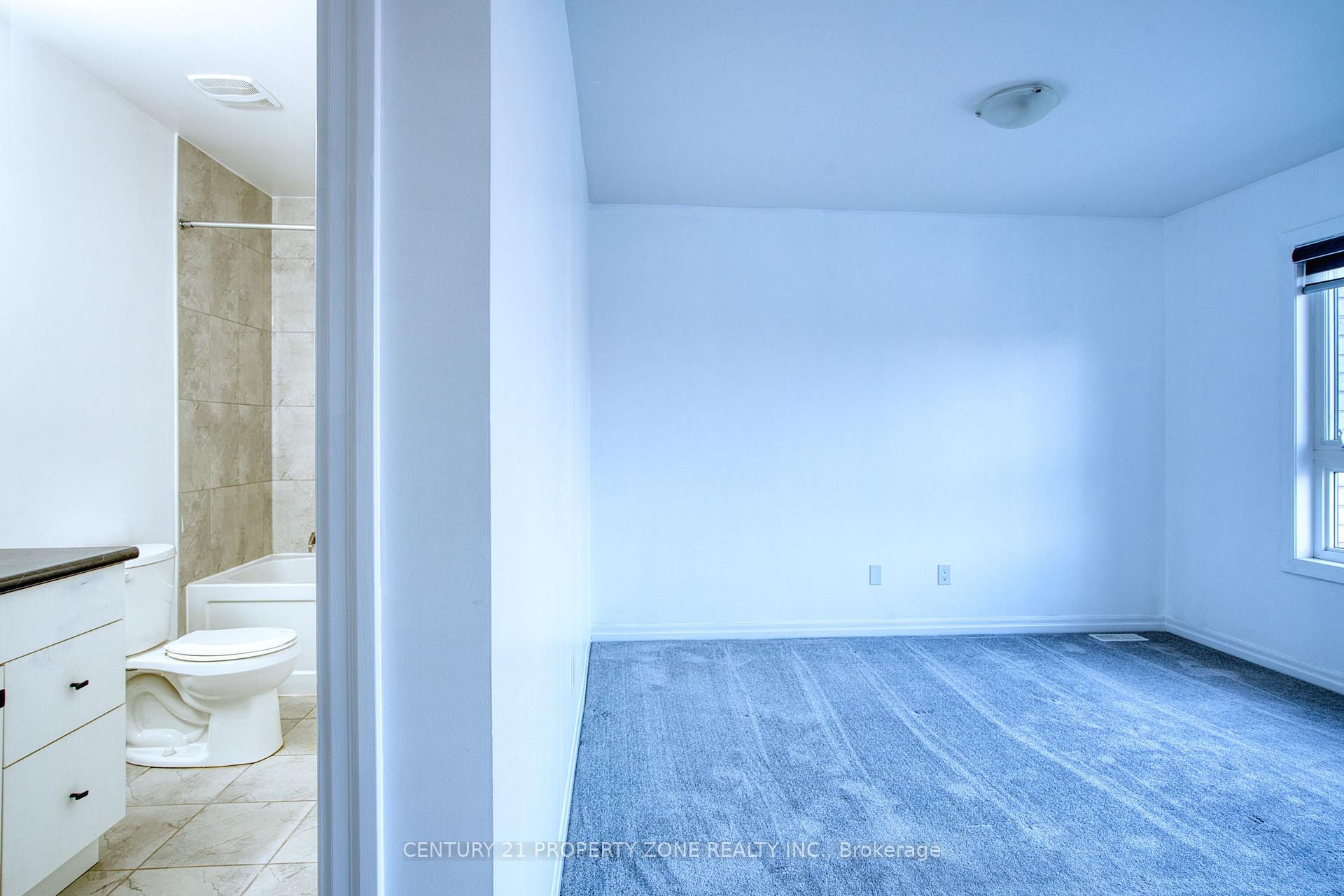 Photo 26 of 11 Shedrow Place, Kitchener, Huron Park — HOMEH