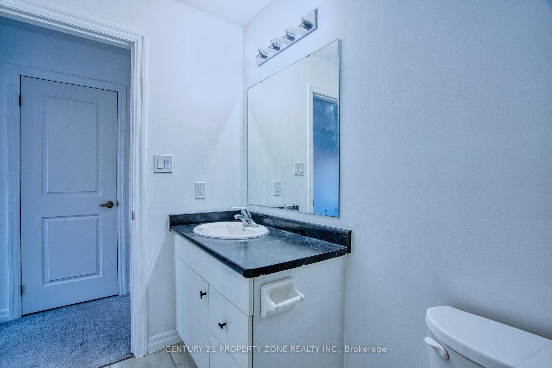 Photo 29 of 11 Shedrow Place, Kitchener, Huron Park — HOMEH