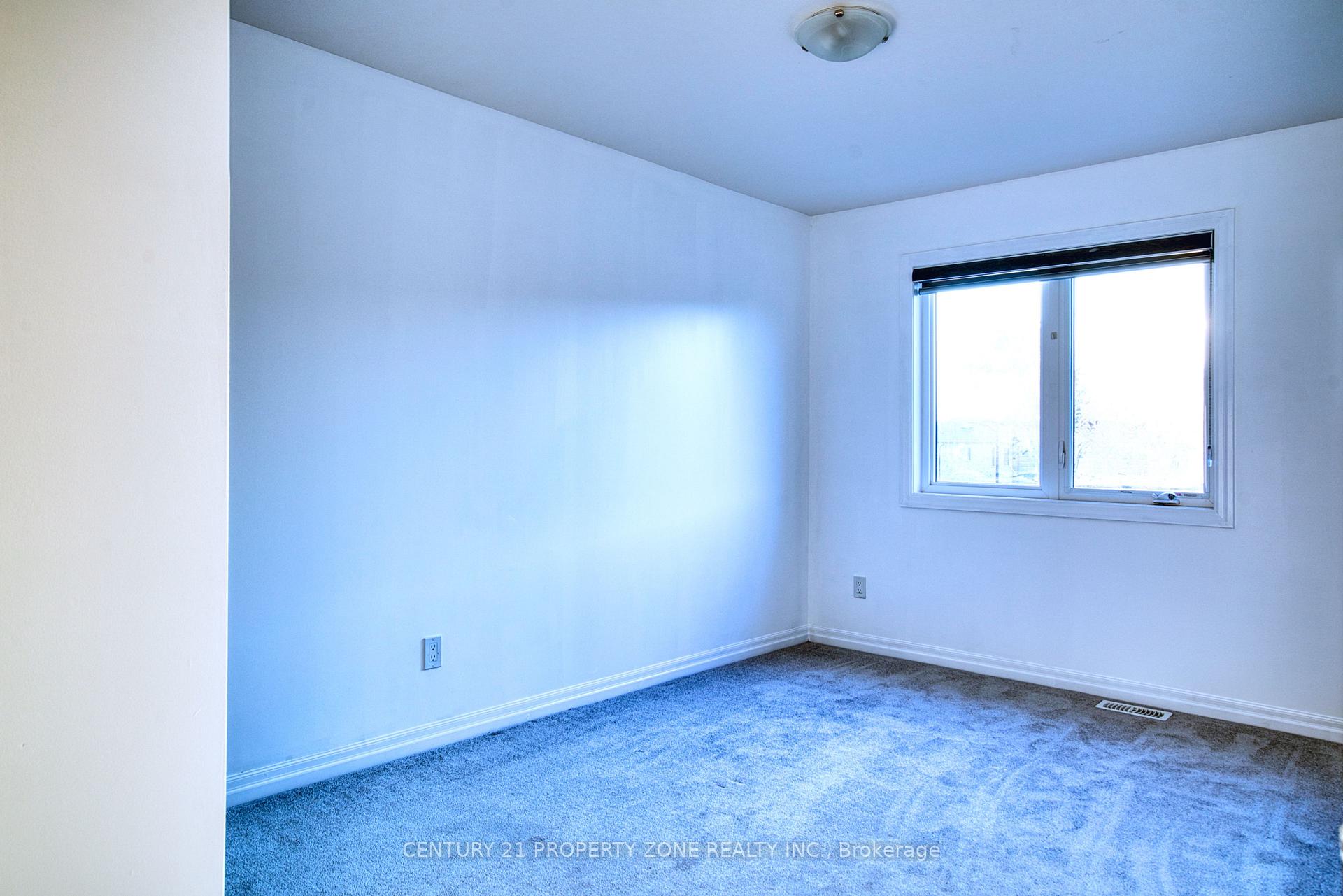 Photo 37 of 11 Shedrow Place, Kitchener, Huron Park — HOMEH