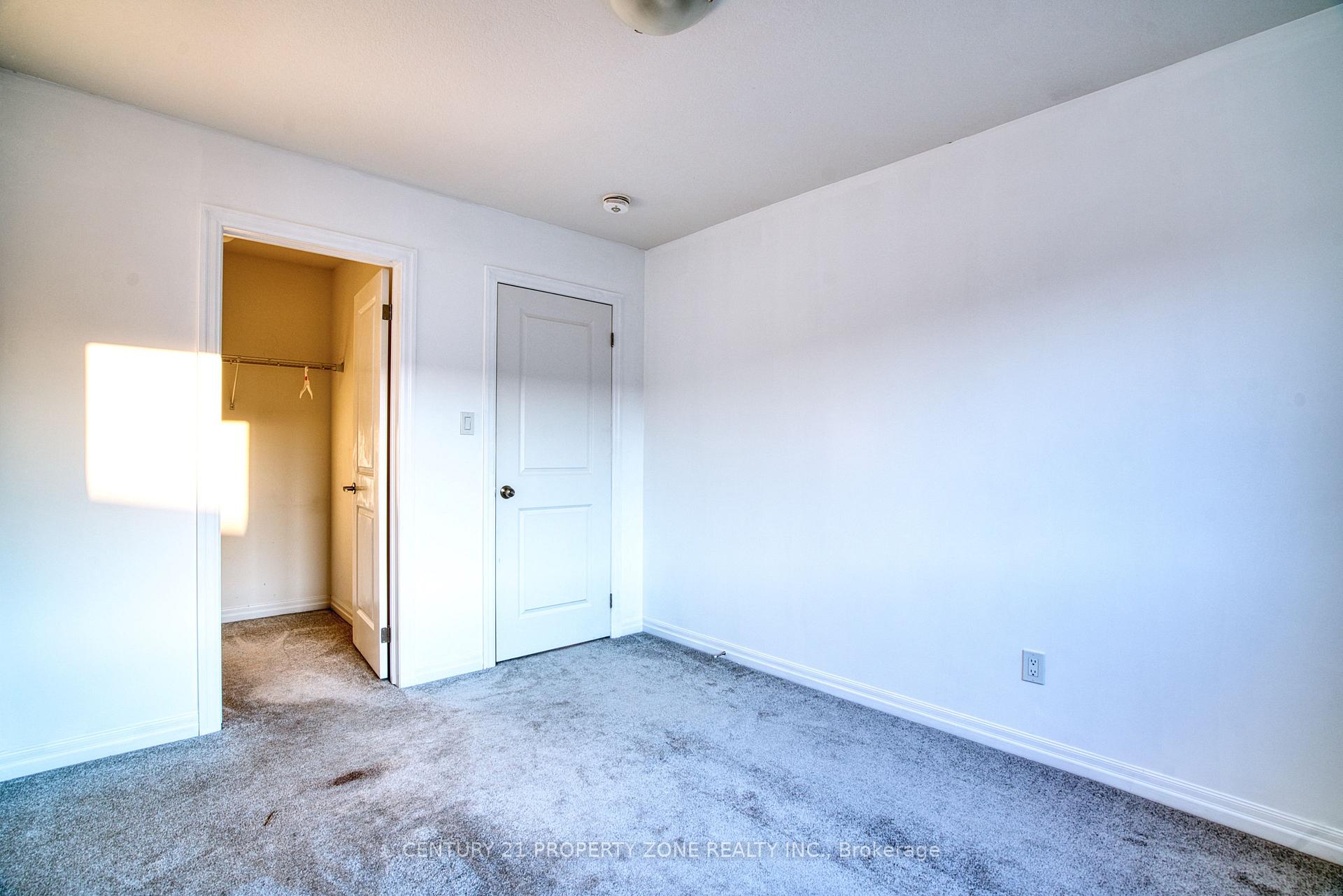 Photo 42 of 11 Shedrow Place, Kitchener, Huron Park — HOMEH