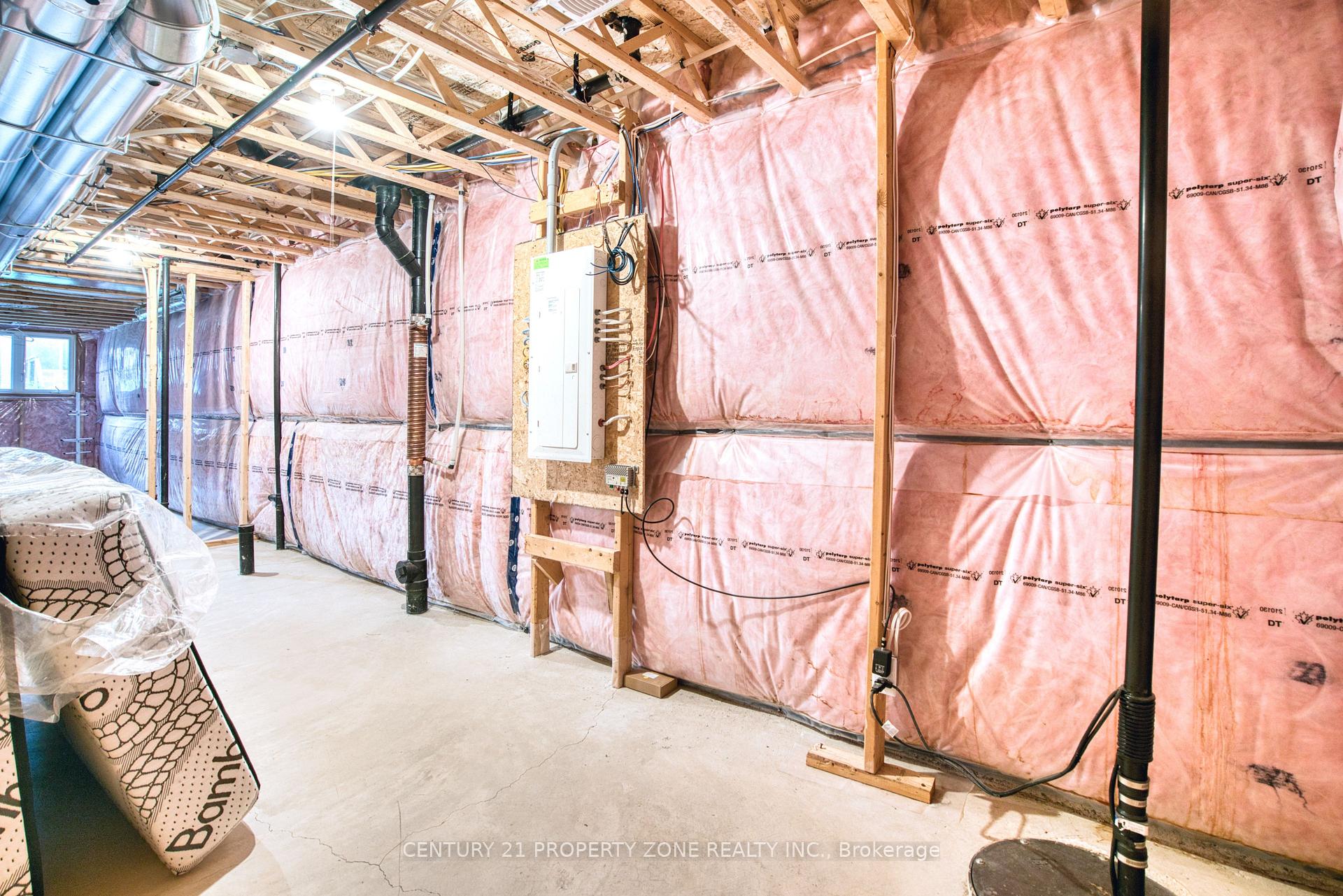 Photo 44 of 11 Shedrow Place, Kitchener, Huron Park — HOMEH