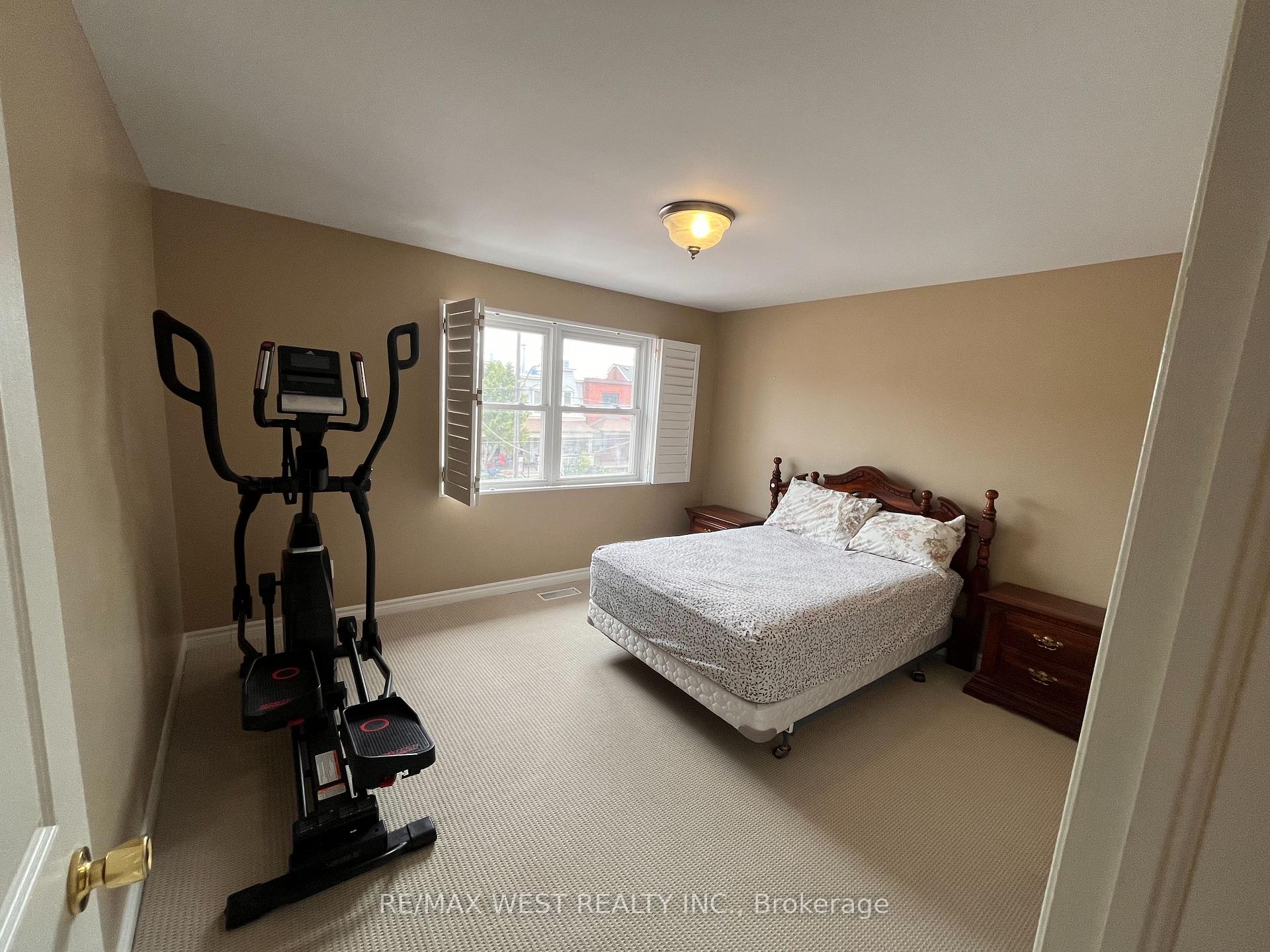 Photo 8 of 568 Dufferin Street, Toronto, Little Portugal — HOMEH