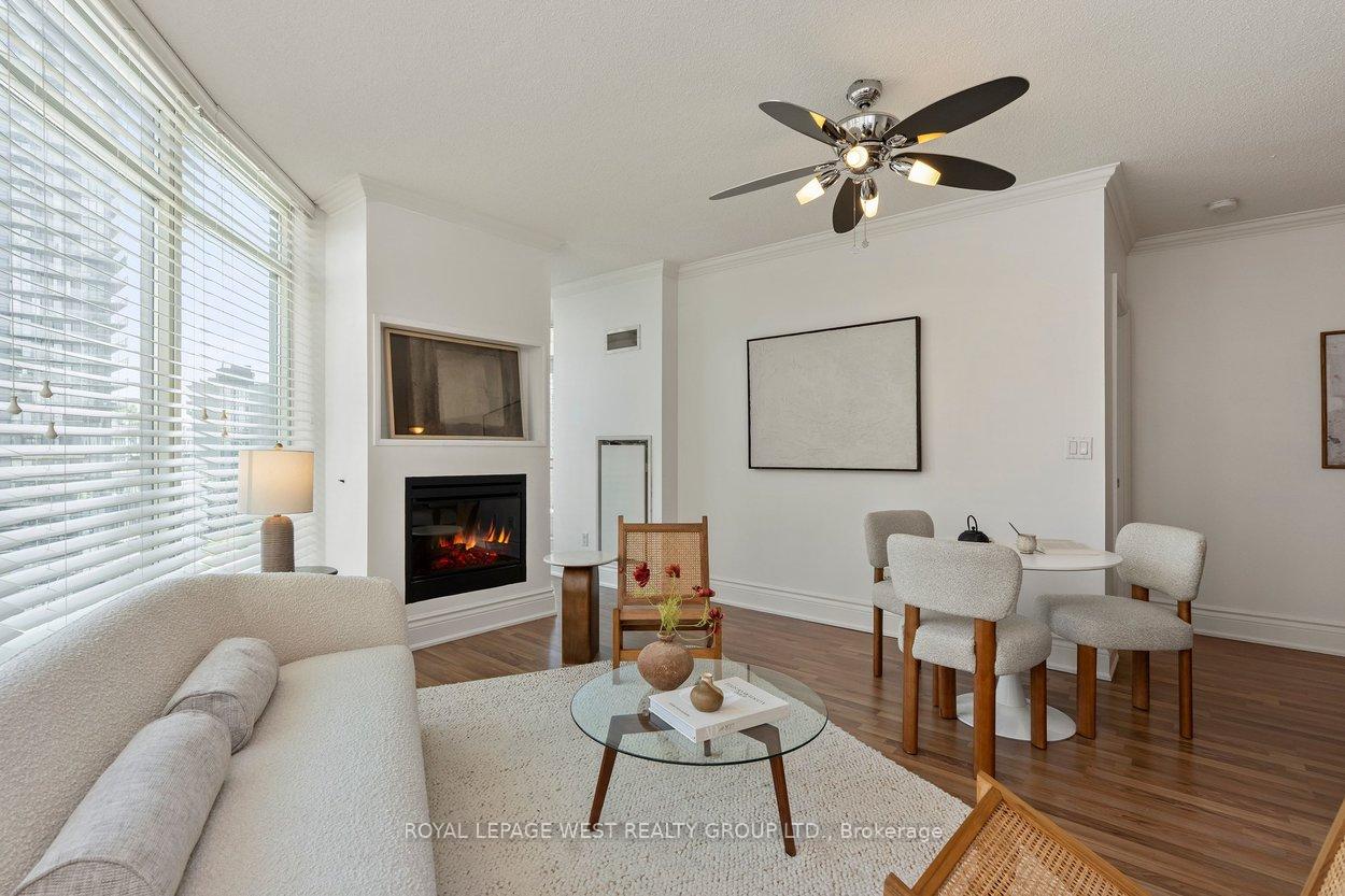 Photo 18 of Unit 802, 8 Scollard Street, Toronto, The Annex — HOMEH