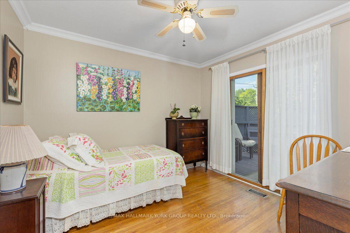 Photo 15 of 2 Corbett Crescent, Aurora, Aurora Highlands — HOMEH