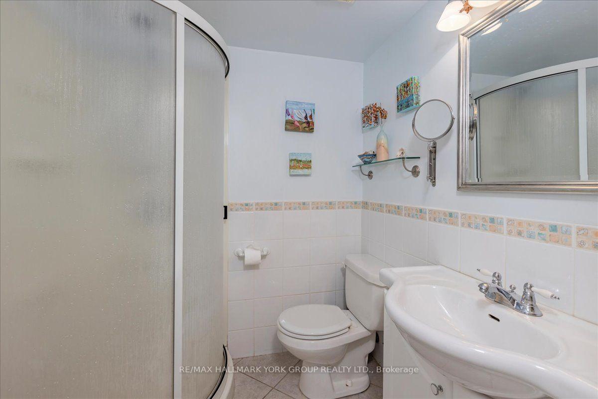 Photo 19 of 2 Corbett Crescent, Aurora, Aurora Highlands — HOMEH