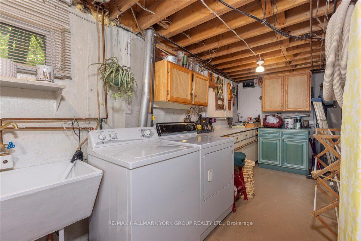 Photo 22 of 2 Corbett Crescent, Aurora, Aurora Highlands — HOMEH