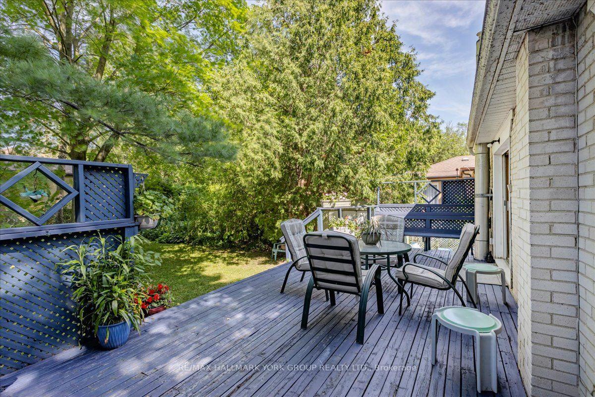 Photo 23 of 2 Corbett Crescent, Aurora, Aurora Highlands — HOMEH