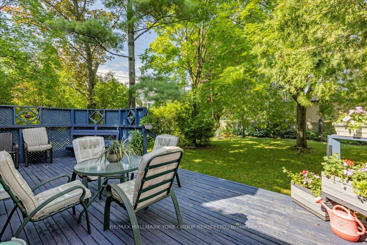 Photo 24 of 2 Corbett Crescent, Aurora, Aurora Highlands — HOMEH