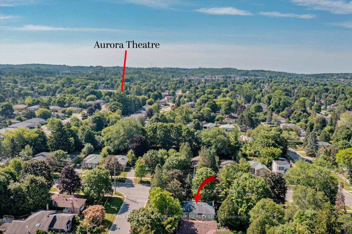 Photo 32 of 2 Corbett Crescent, Aurora, Aurora Highlands — HOMEH