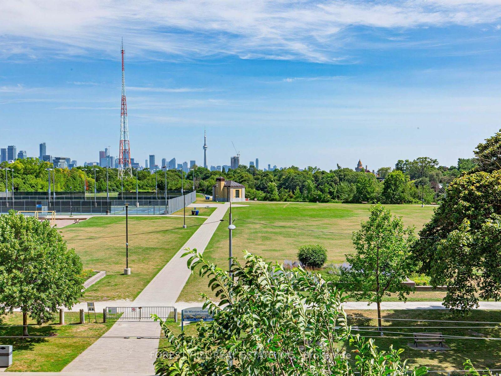 Photo 11 of Unit 313, 6 Parkwood Avenue, Toronto, Forest Hill South — HOMEH