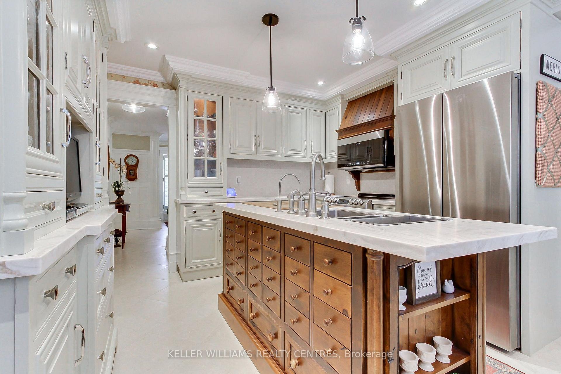 Photo 16 of 103 Timpson Drive, Aurora, Aurora Highlands — HOMEH