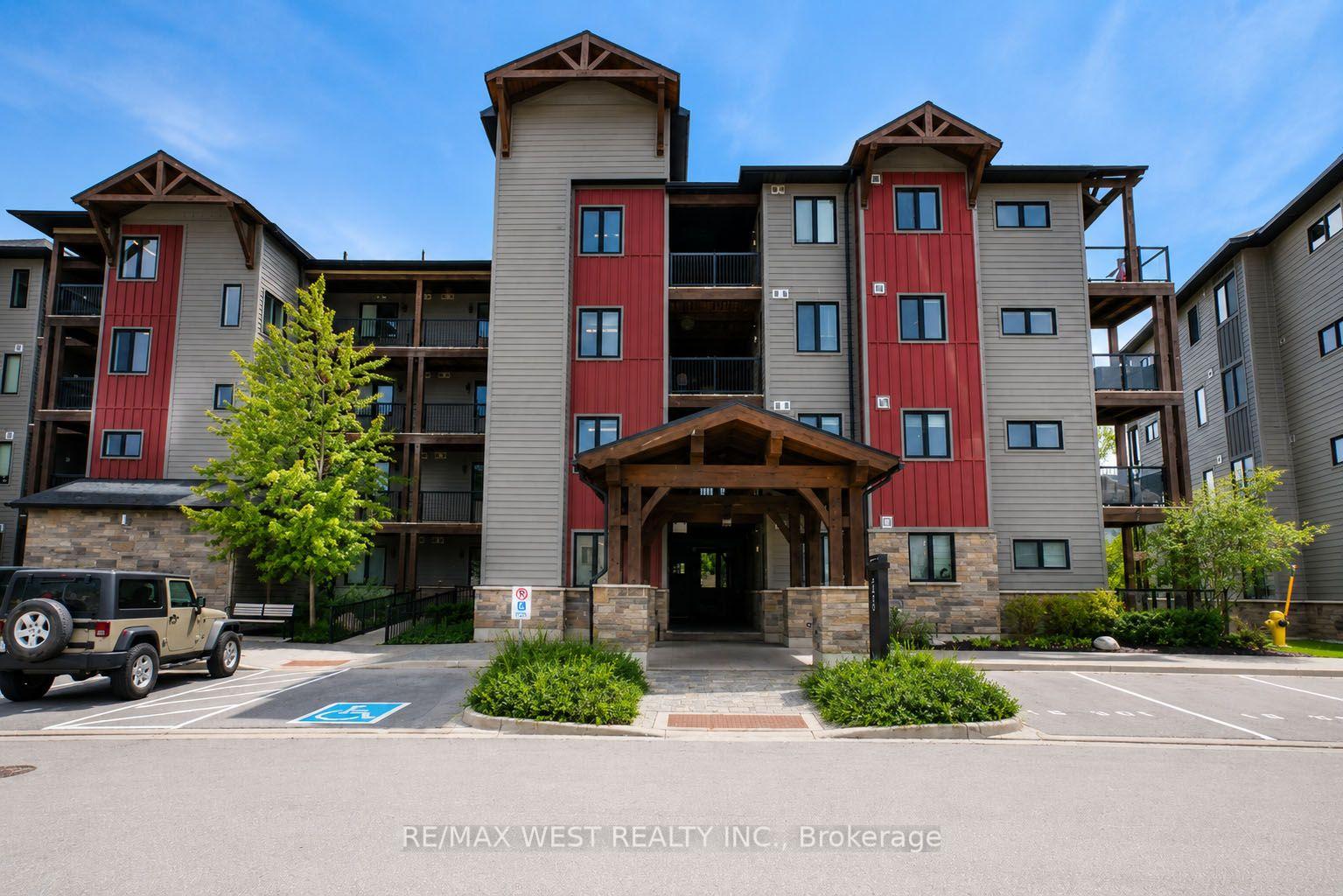 Front of Unit 202, 20 Beckwith Lane