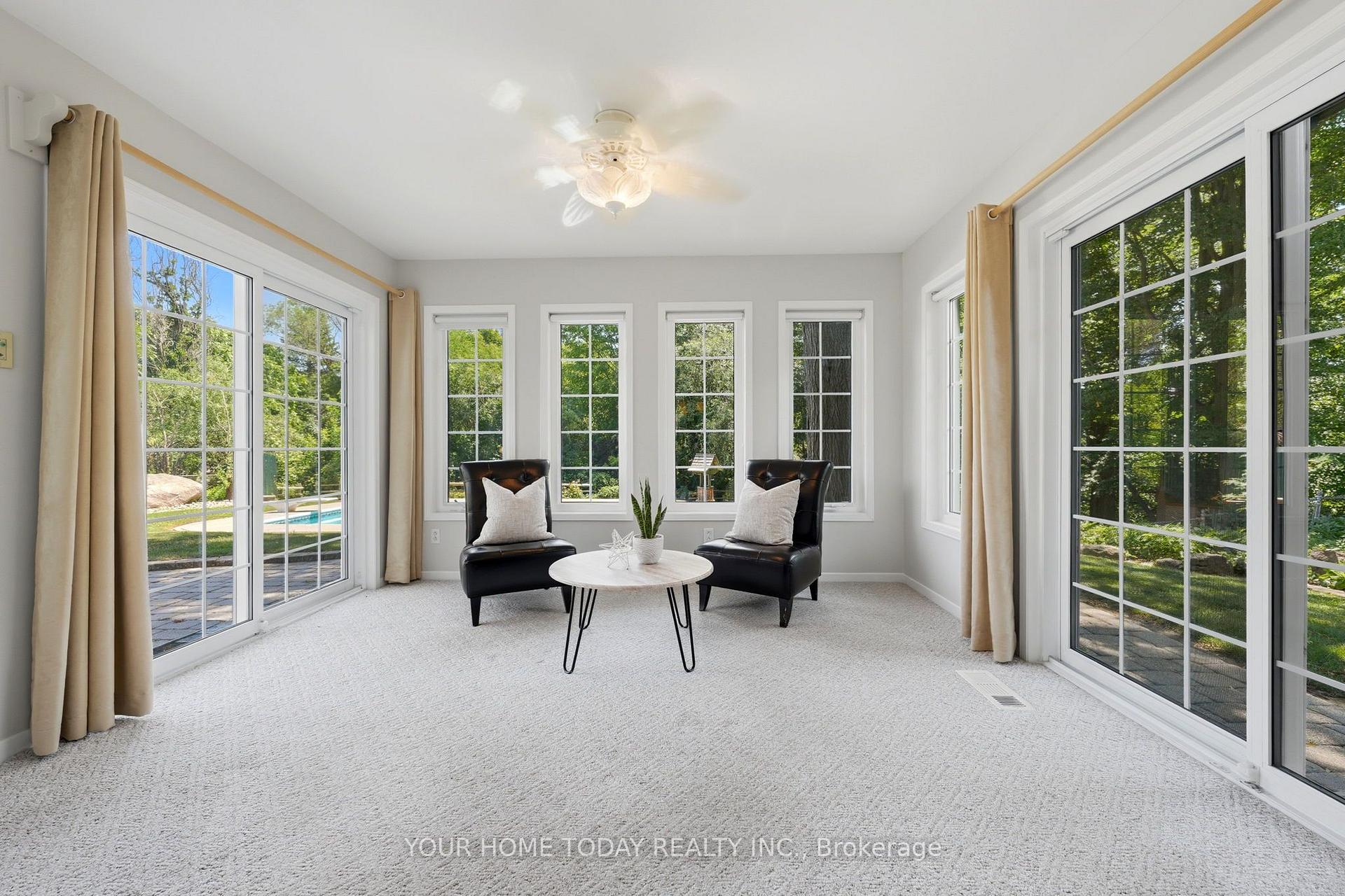 Photo 12 of 35 Dawson Crescent, Halton Hills, Georgetown — HOMEH