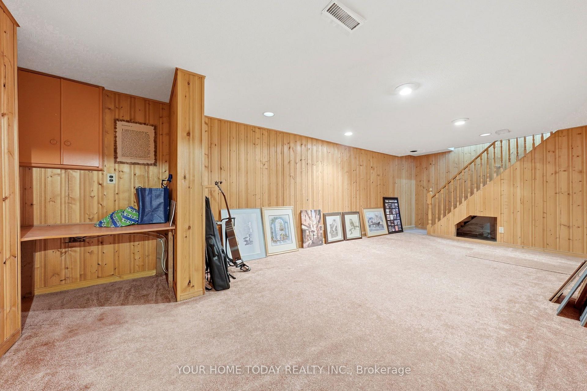 Photo 31 of 35 Dawson Crescent, Halton Hills, Georgetown — HOMEH