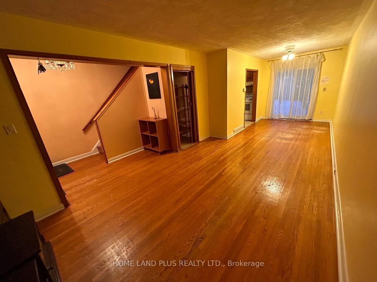 Photo 5 of 103 Bergen Road, Scarborough, Dorset Park — HOMEH
