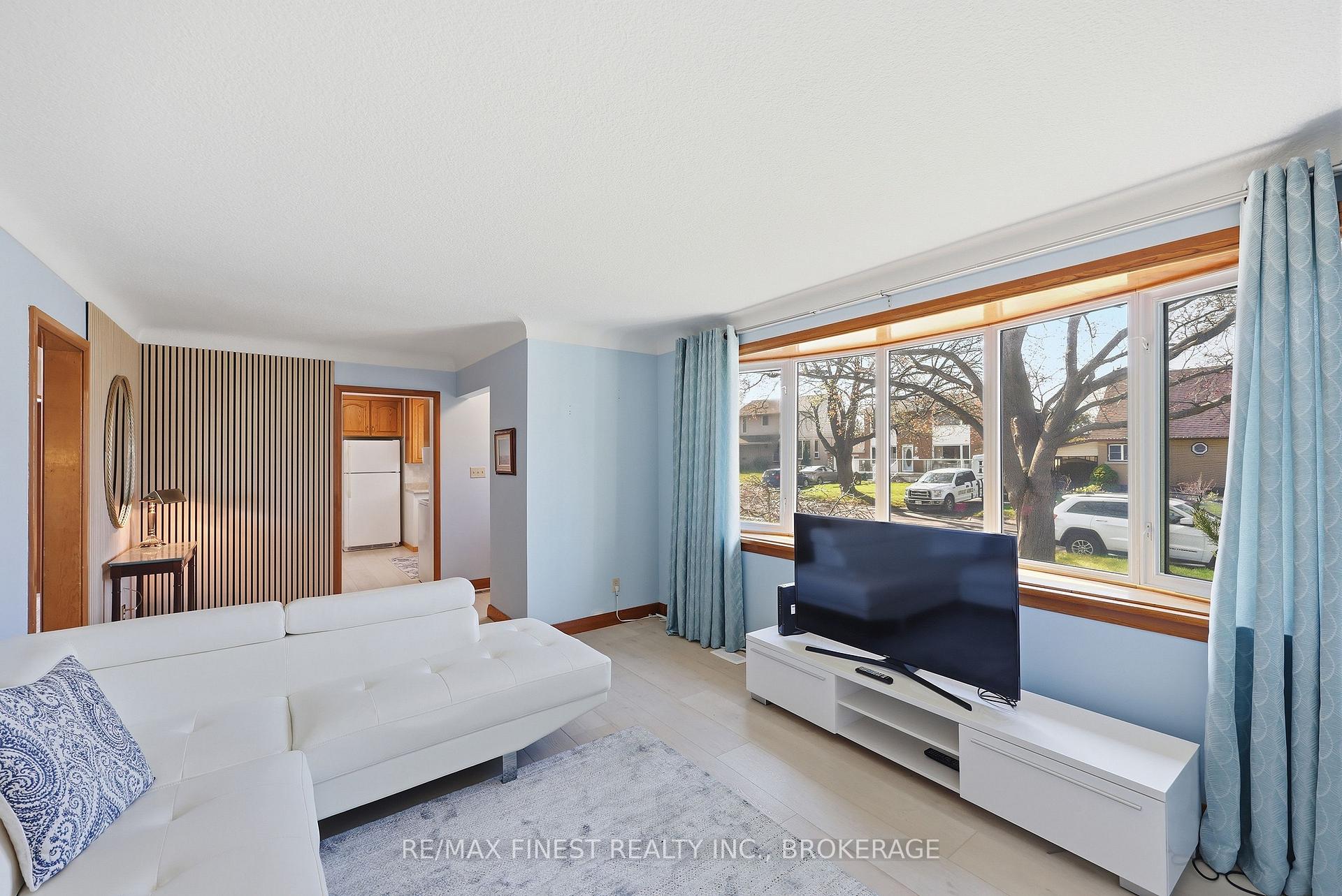 Photo 9 of 41 Campbell Crescent, Kingston, Central City West — HOMEH