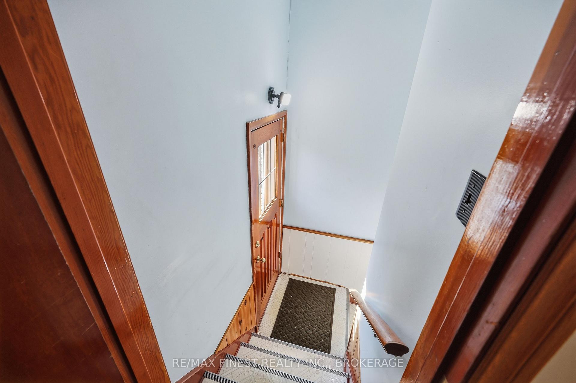 Photo 15 of 41 Campbell Crescent, Kingston, Central City West — HOMEH