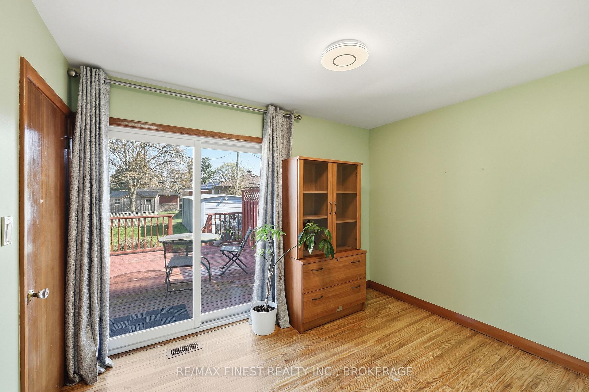 Photo 18 of 41 Campbell Crescent, Kingston, Central City West — HOMEH
