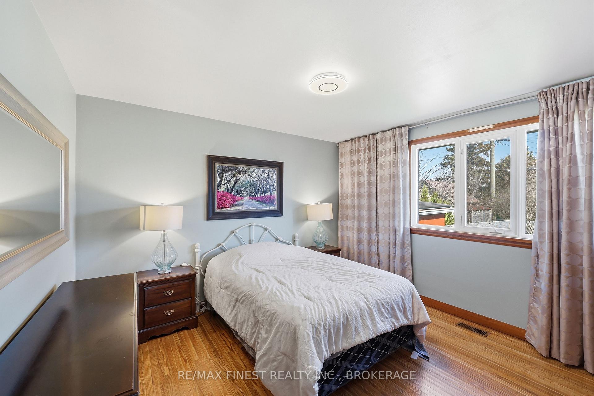 Photo 22 of 41 Campbell Crescent, Kingston, Central City West — HOMEH