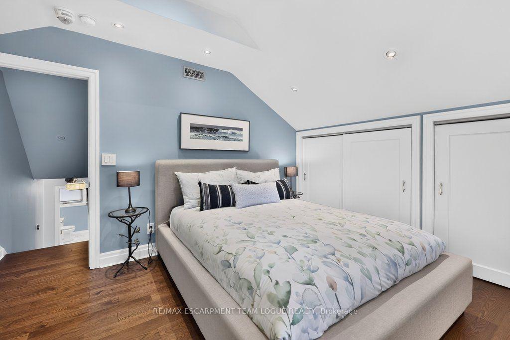 Photo 20 of 396 Pepper Drive, Burlington, Brant — HOMEH