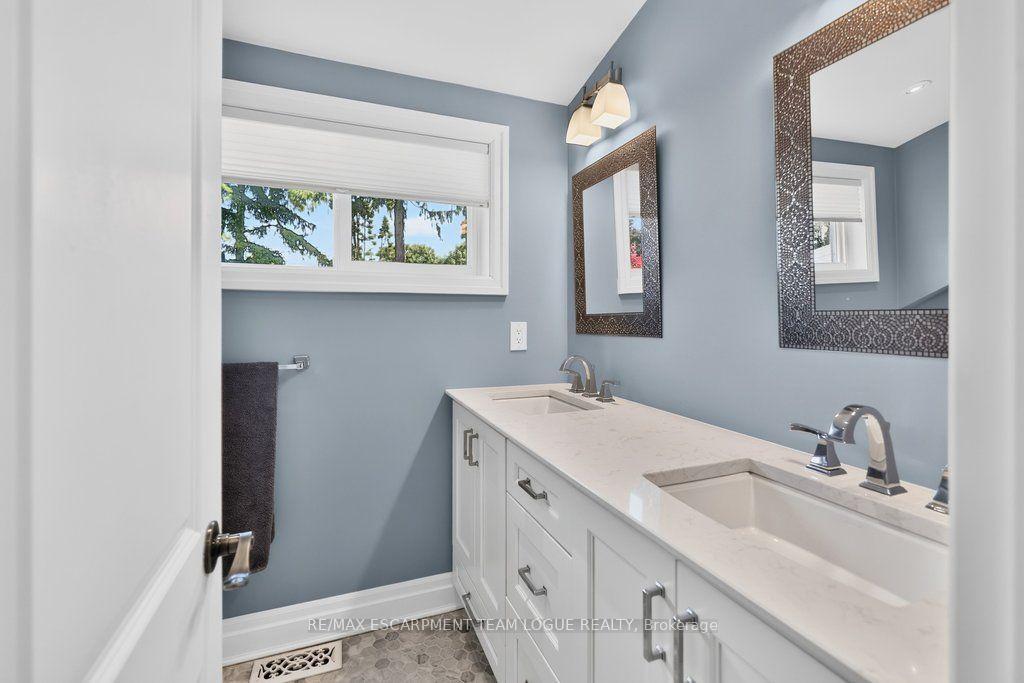 Photo 22 of 396 Pepper Drive, Burlington, Brant — HOMEH