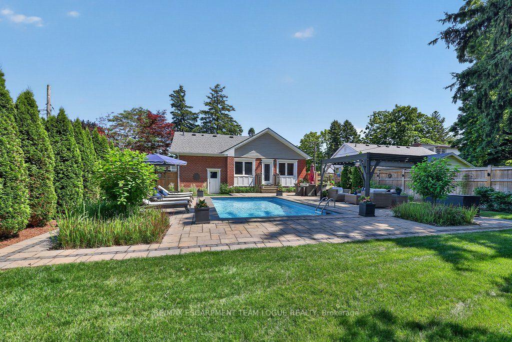 Photo 44 of 396 Pepper Drive, Burlington, Brant — HOMEH