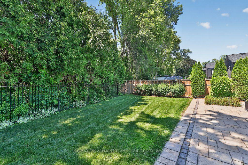 Photo 45 of 396 Pepper Drive, Burlington, Brant — HOMEH