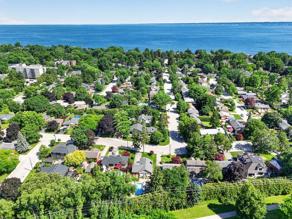 Photo 48 of 396 Pepper Drive, Burlington, Brant — HOMEH