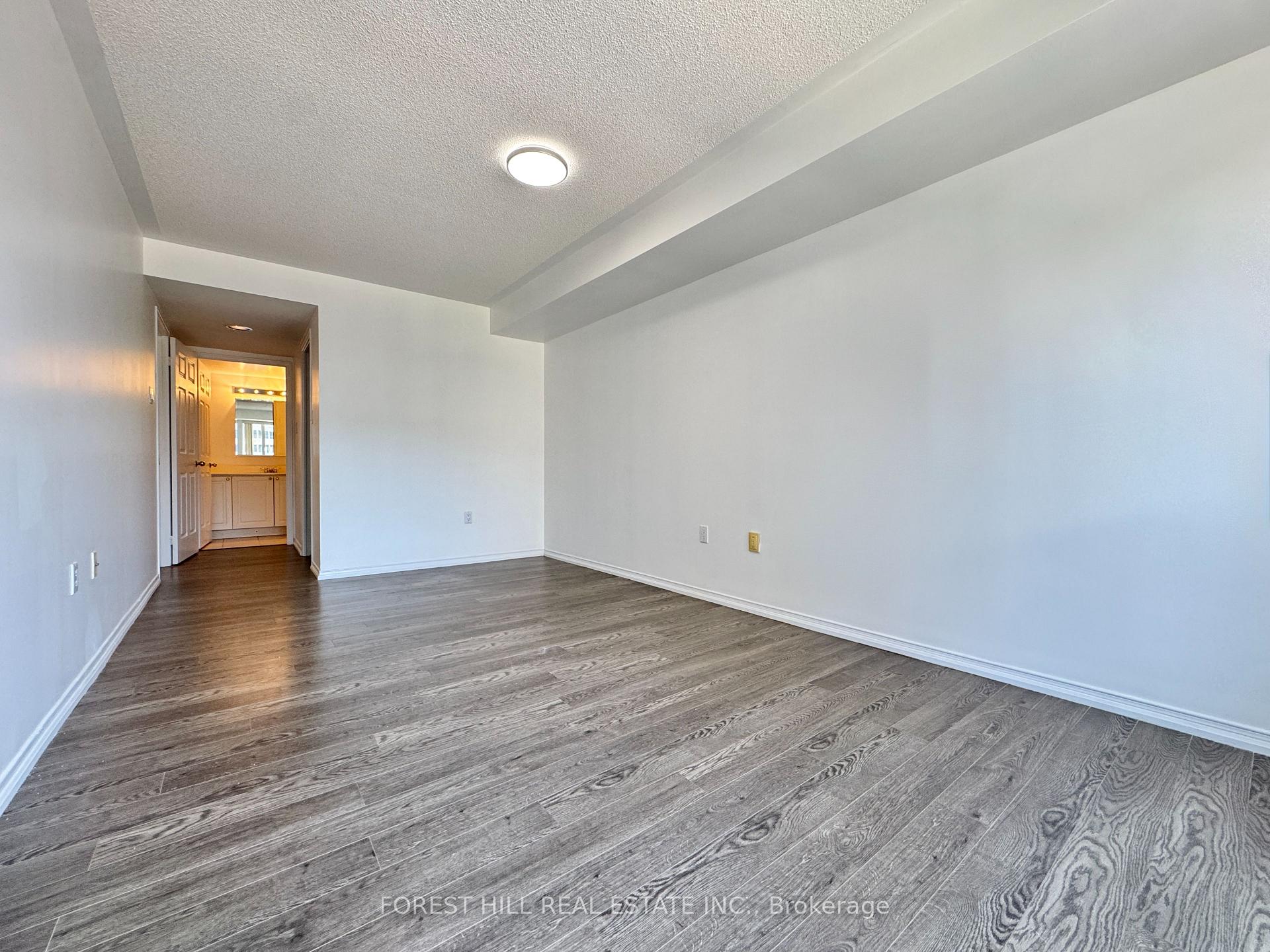 Photo 12 of Unit 810, 889 Bay Street, Toronto, Bay Street Corridor — HOMEH