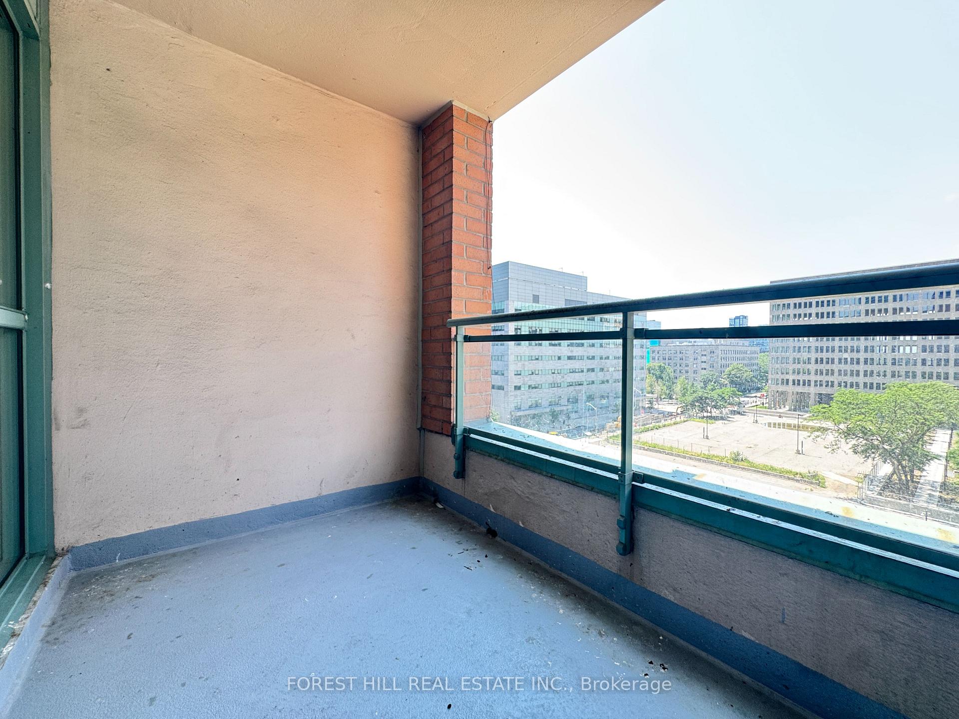 Photo 16 of Unit 810, 889 Bay Street, Toronto, Bay Street Corridor — HOMEH