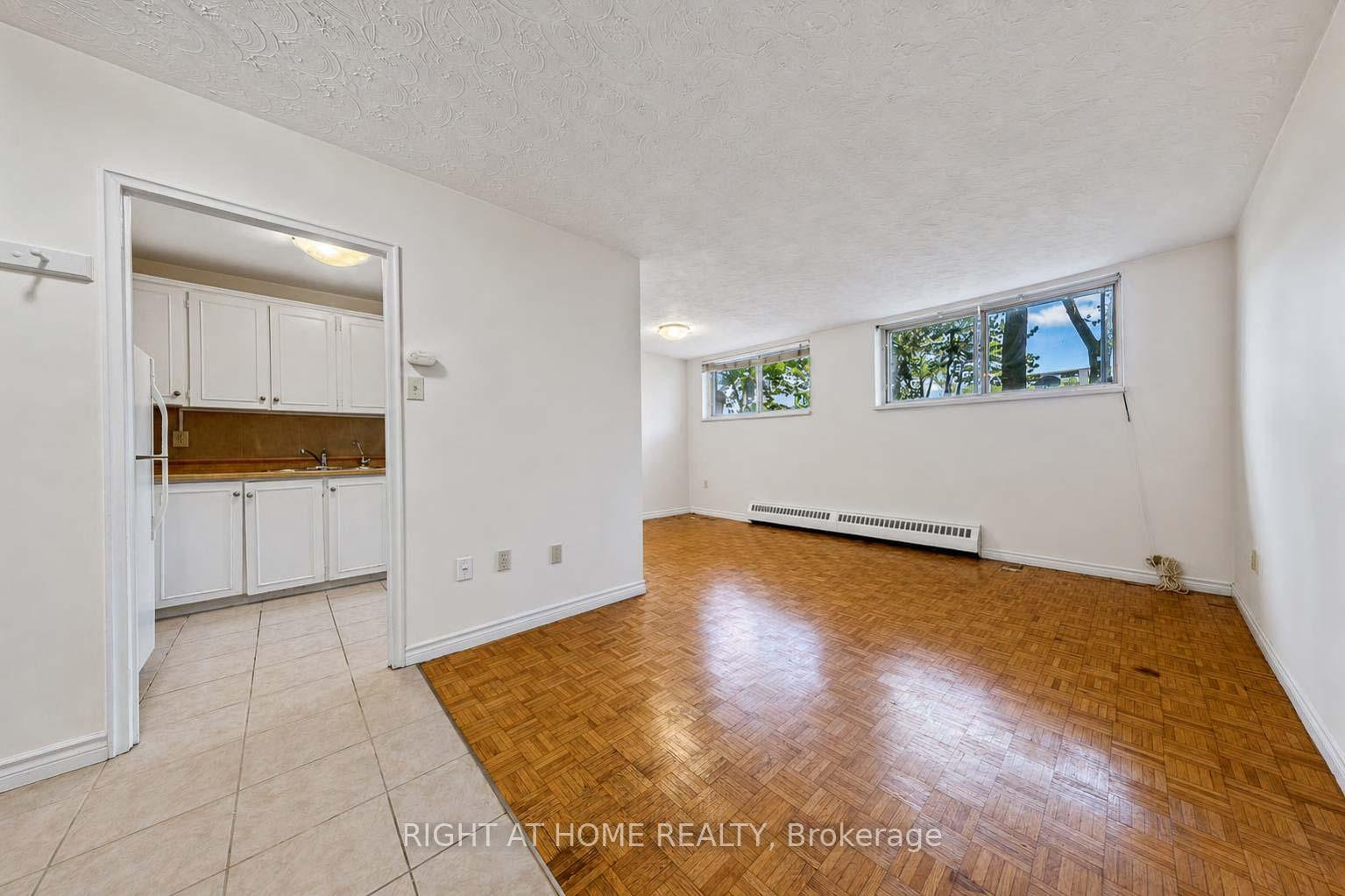 Photo 10 of Unit 1, 785 Brown's Line, Etobicoke, Alderwood — HOMEH