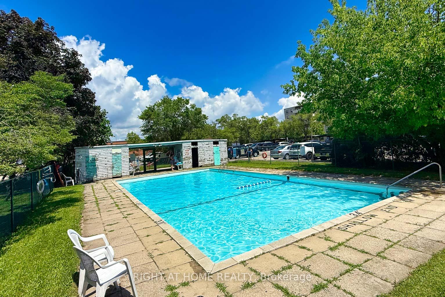 Photo 22 of Unit 1, 785 Brown's Line, Etobicoke, Alderwood — HOMEH