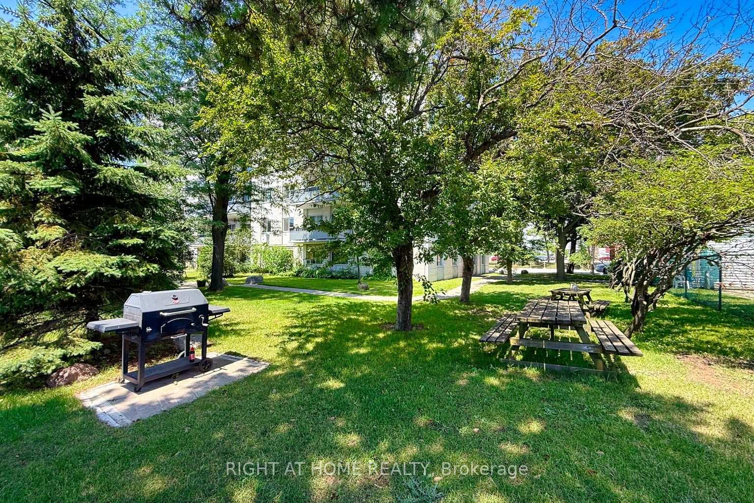 Photo 23 of Unit 1, 785 Brown's Line, Etobicoke, Alderwood — HOMEH