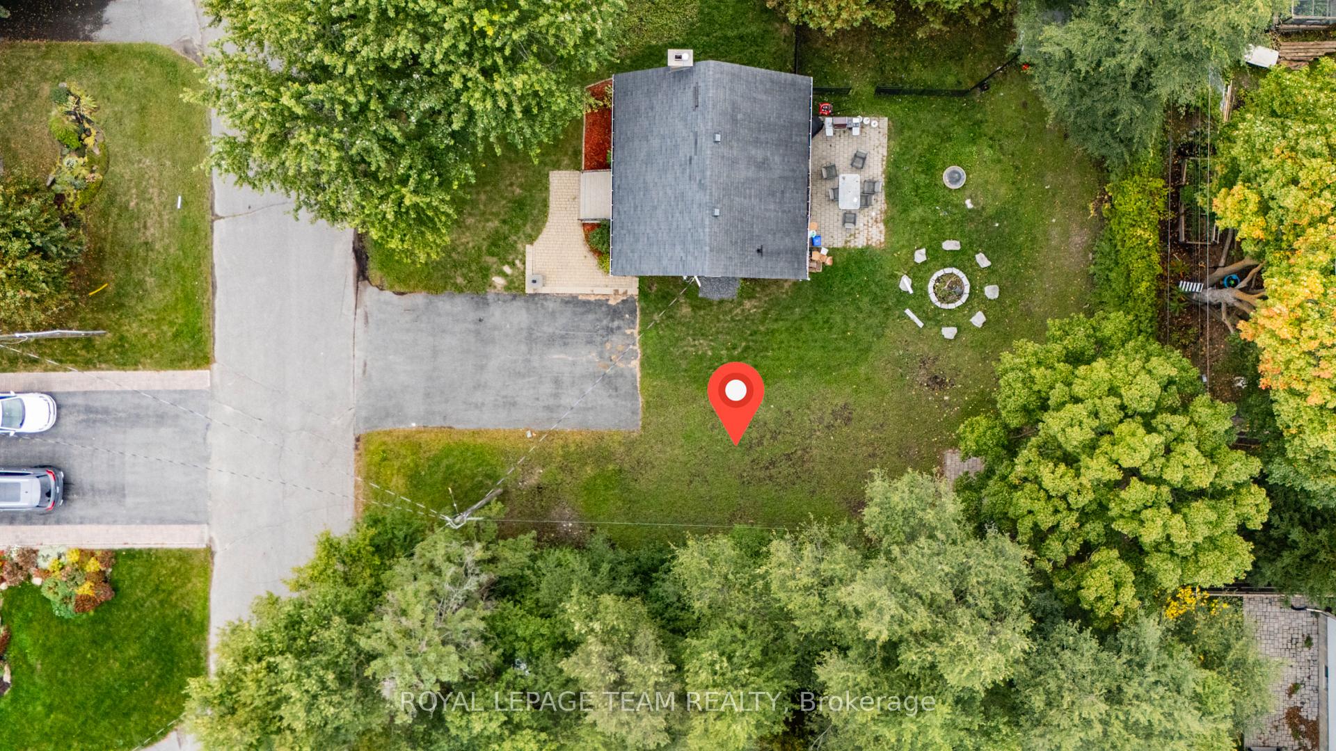 Photo 10 of 7 Tower Road, Ottawa, Meadowlands/St. Claire Gardens — HOMEH