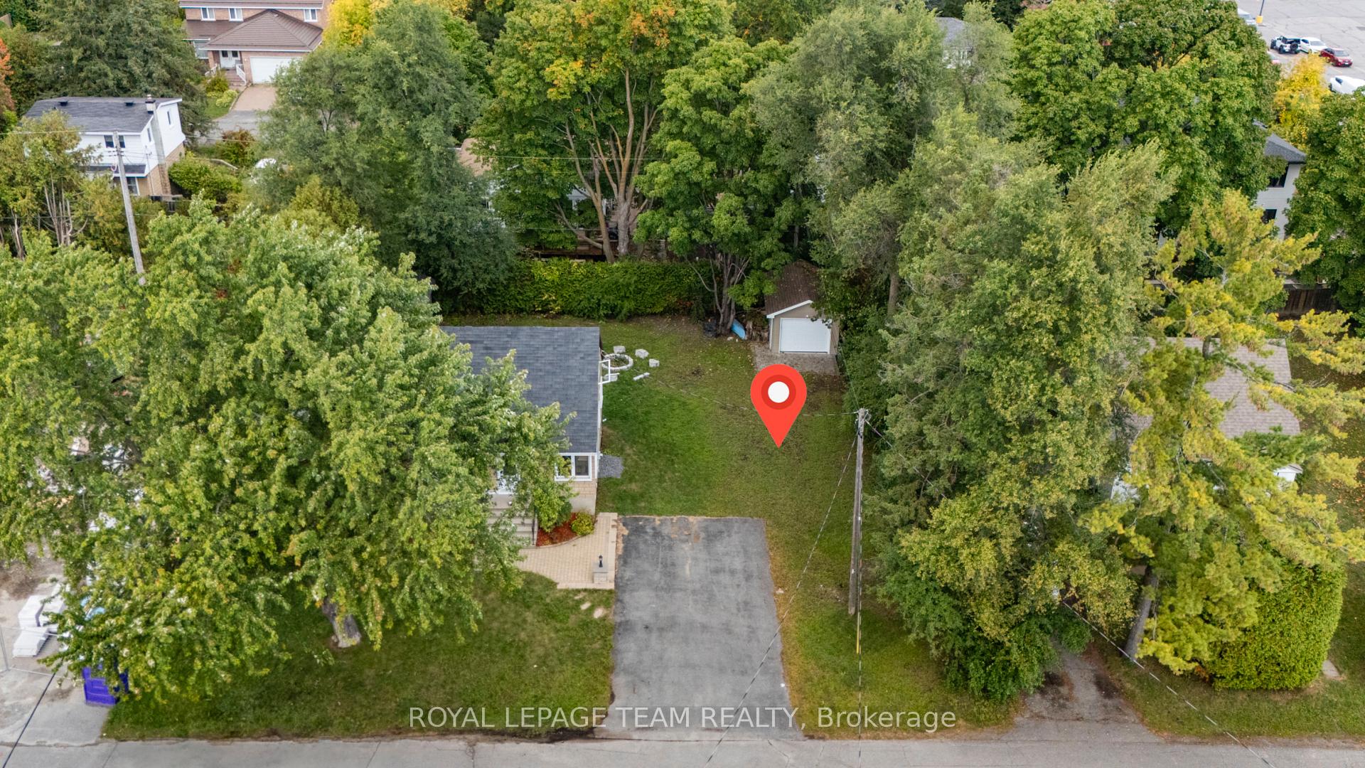Photo 11 of 7 Tower Road, Ottawa, Meadowlands/St. Claire Gardens — HOMEH