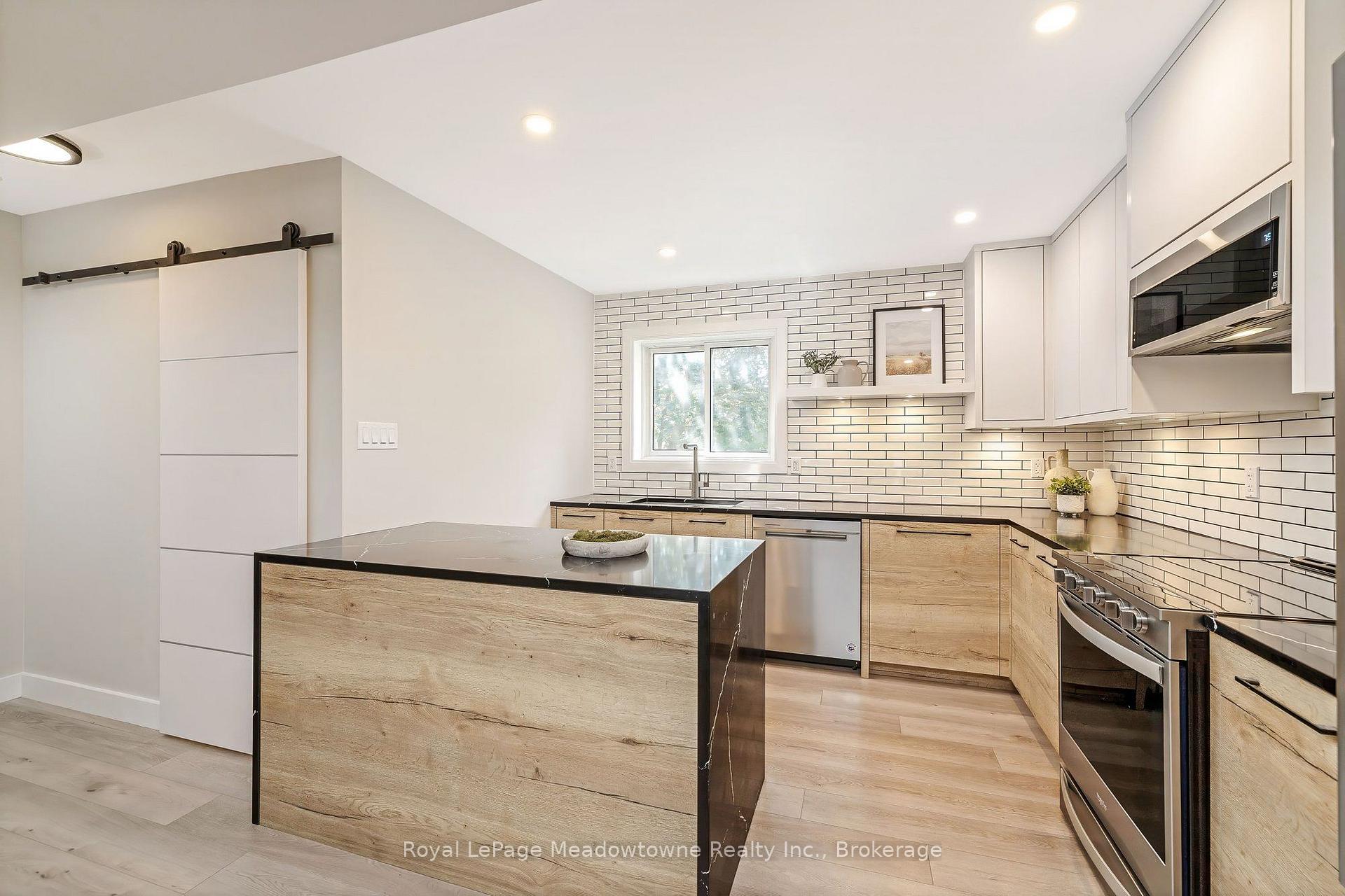 Photo 11 of Unit 7, 550 Childs Drive, Milton, Timberlea — HOMEH