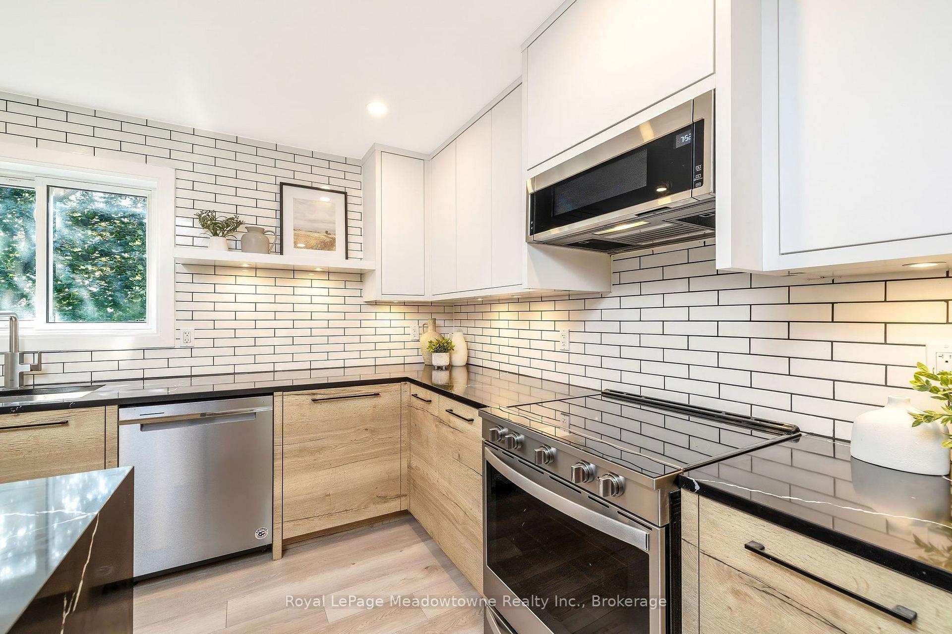 Photo 12 of Unit 7, 550 Childs Drive, Milton, Timberlea — HOMEH
