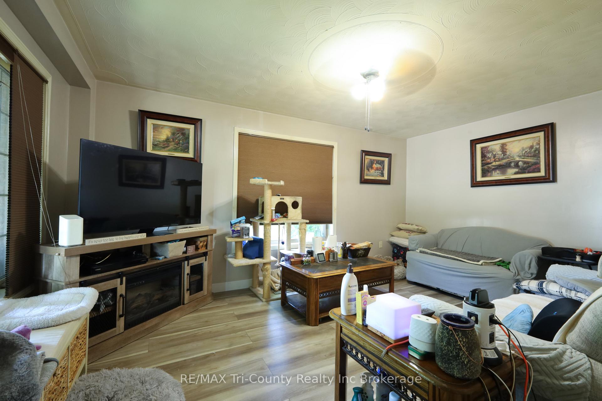 Photo 12 of 43 Trillium Drive, Tillsonburg — HOMEH