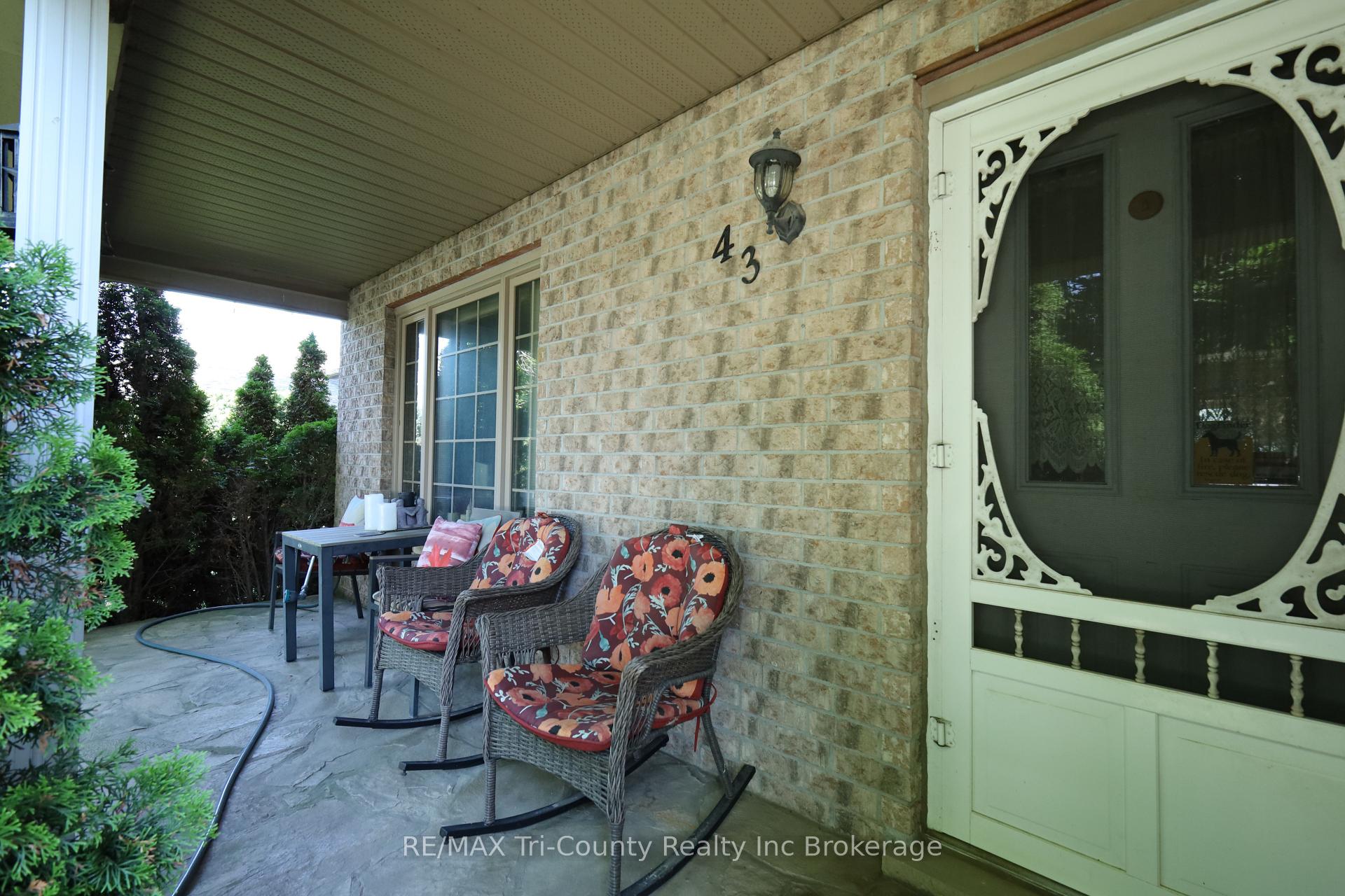 Photo 42 of 43 Trillium Drive, Tillsonburg — HOMEH