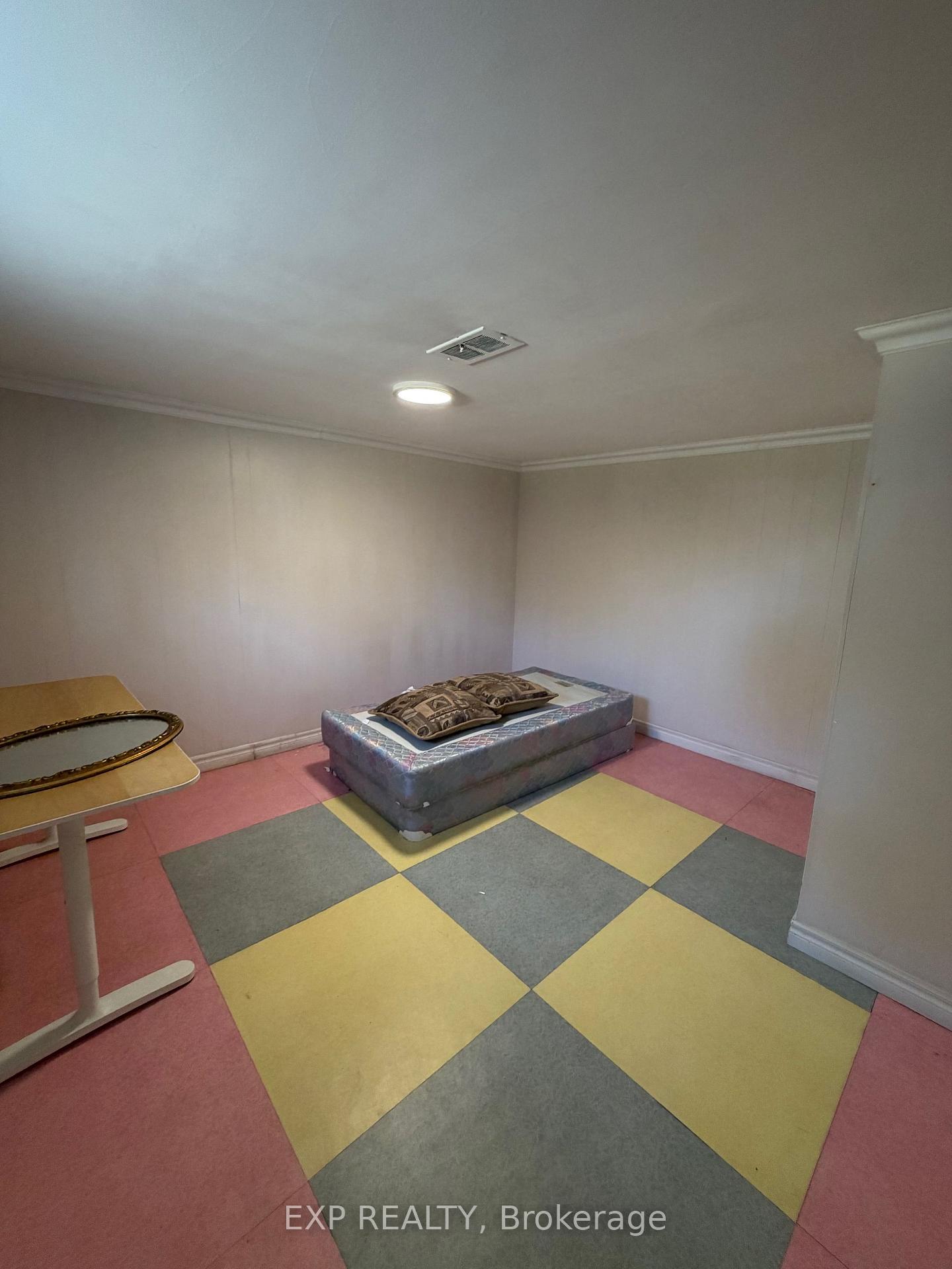 Photo 10 of 1375 Birchmount Road E, Scarborough, Dorset Park — HOMEH