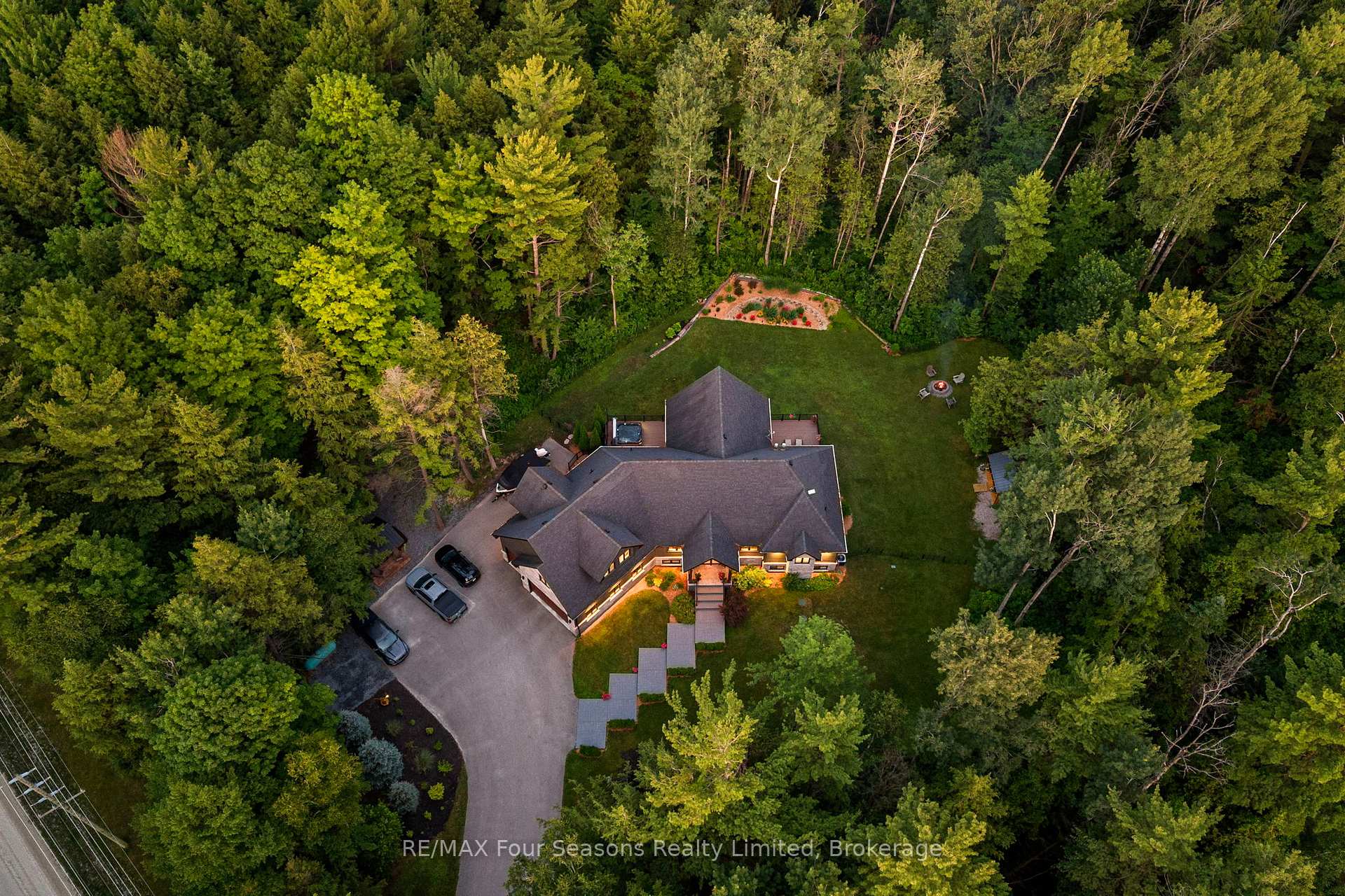 Photo 4 of 6155 27/28 Nottawasaga Side Road, Clearview, Stayner — HOMEH