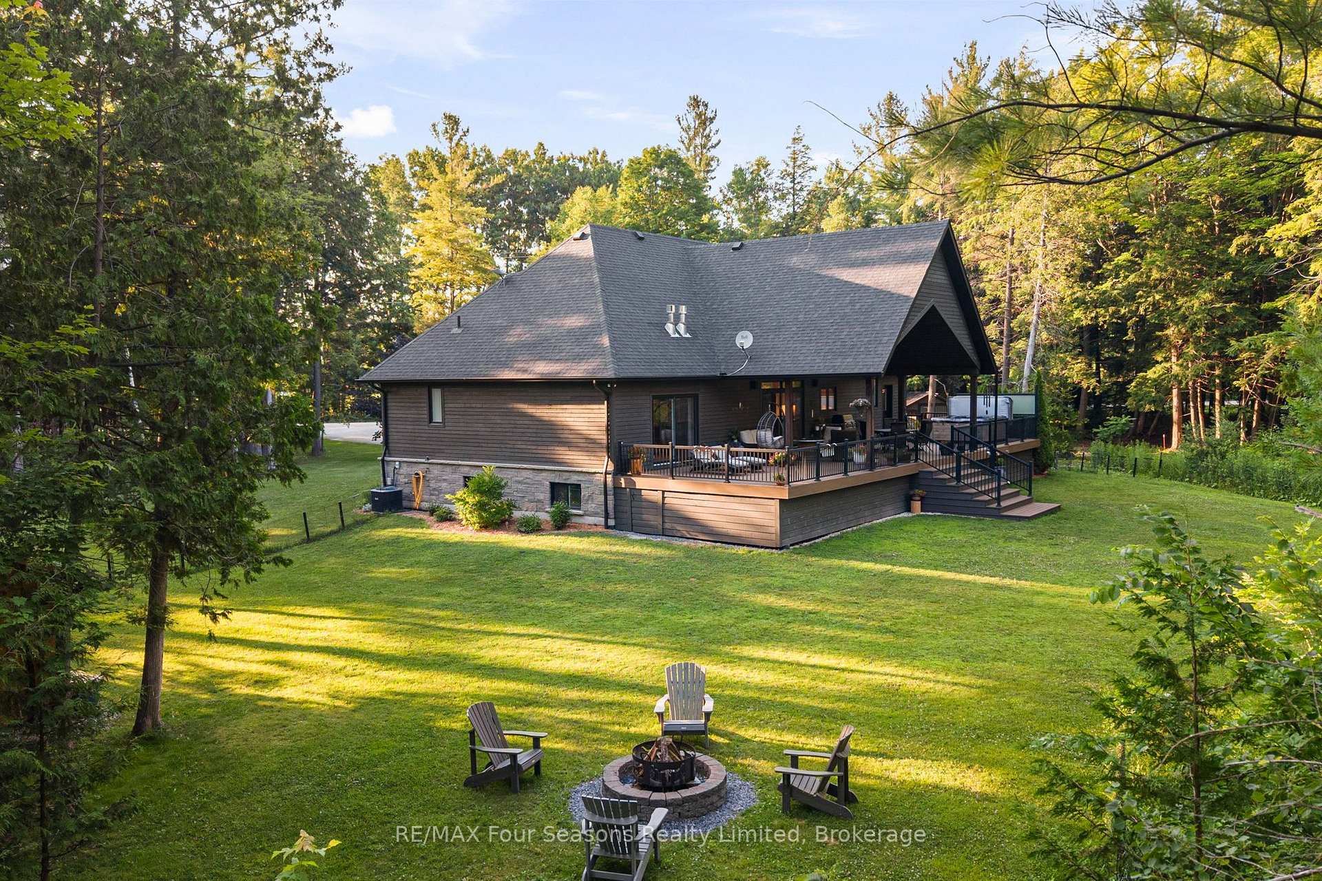 Photo 40 of 6155 27/28 Nottawasaga Side Road, Clearview, Stayner — HOMEH
